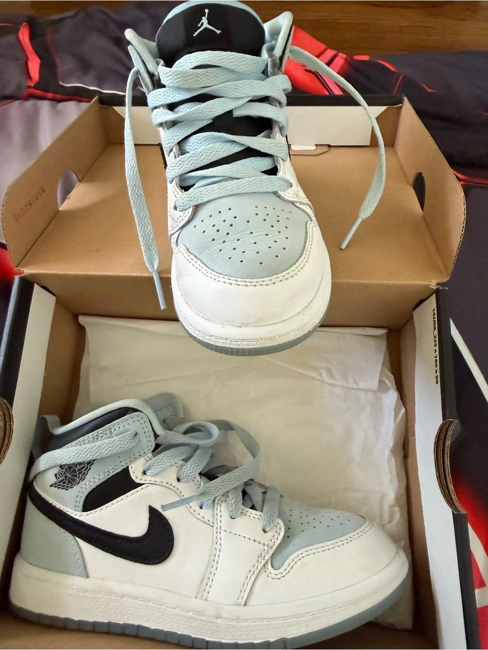 Nike Air Jordan 1 Mid - White, Light Blue, Black